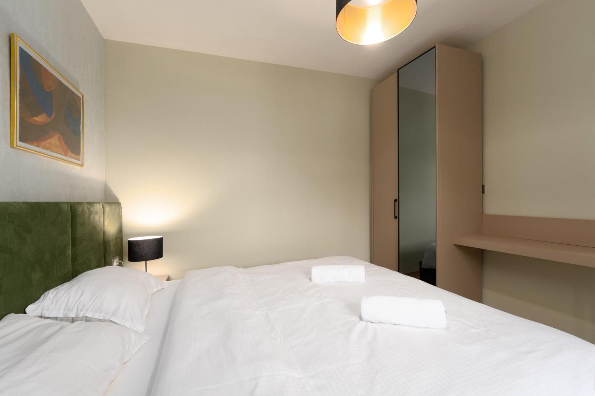 Larum Apartmens Vrsar Ngoại thất bức ảnh