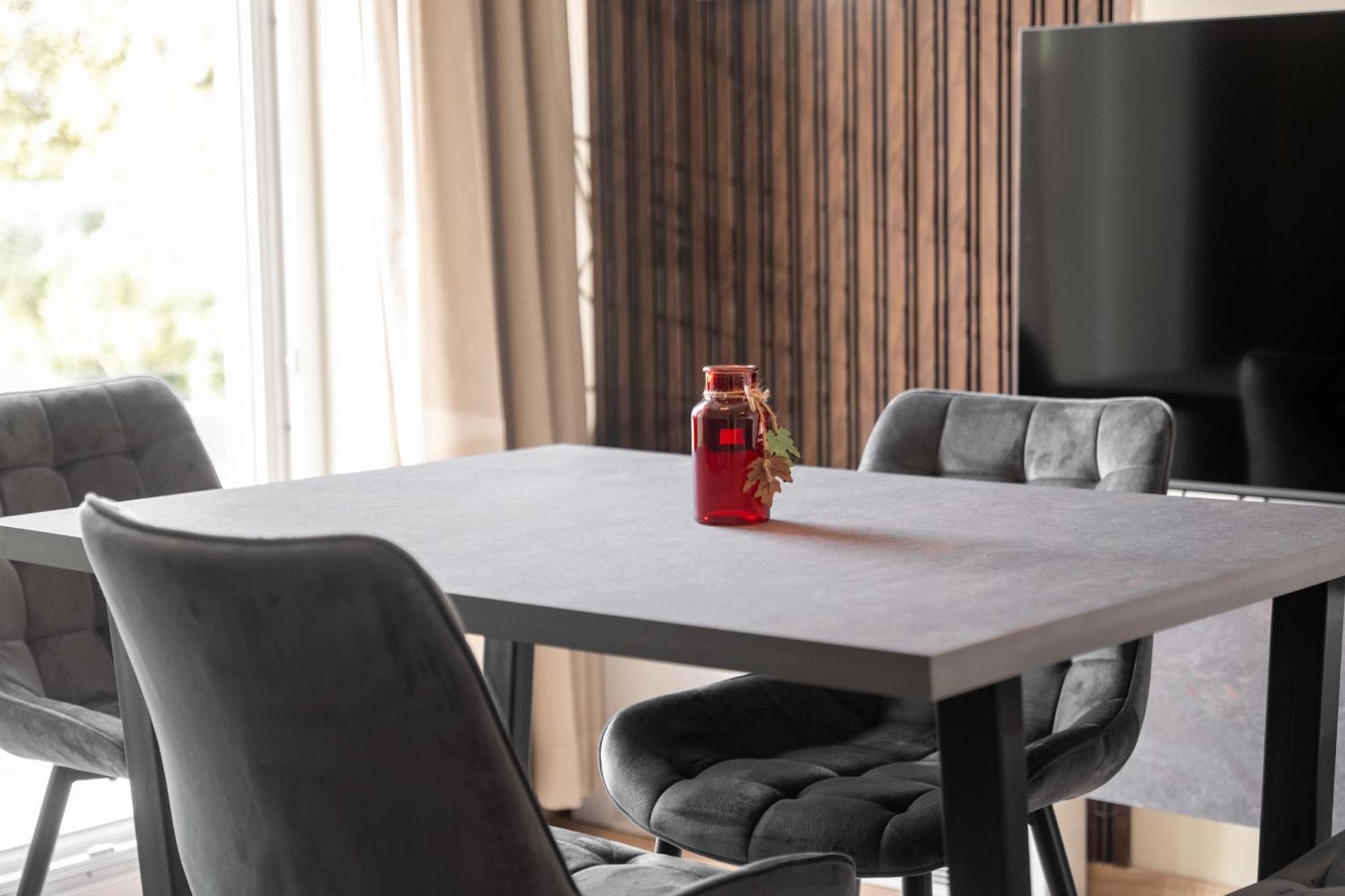 Larum Apartmens Vrsar Ngoại thất bức ảnh